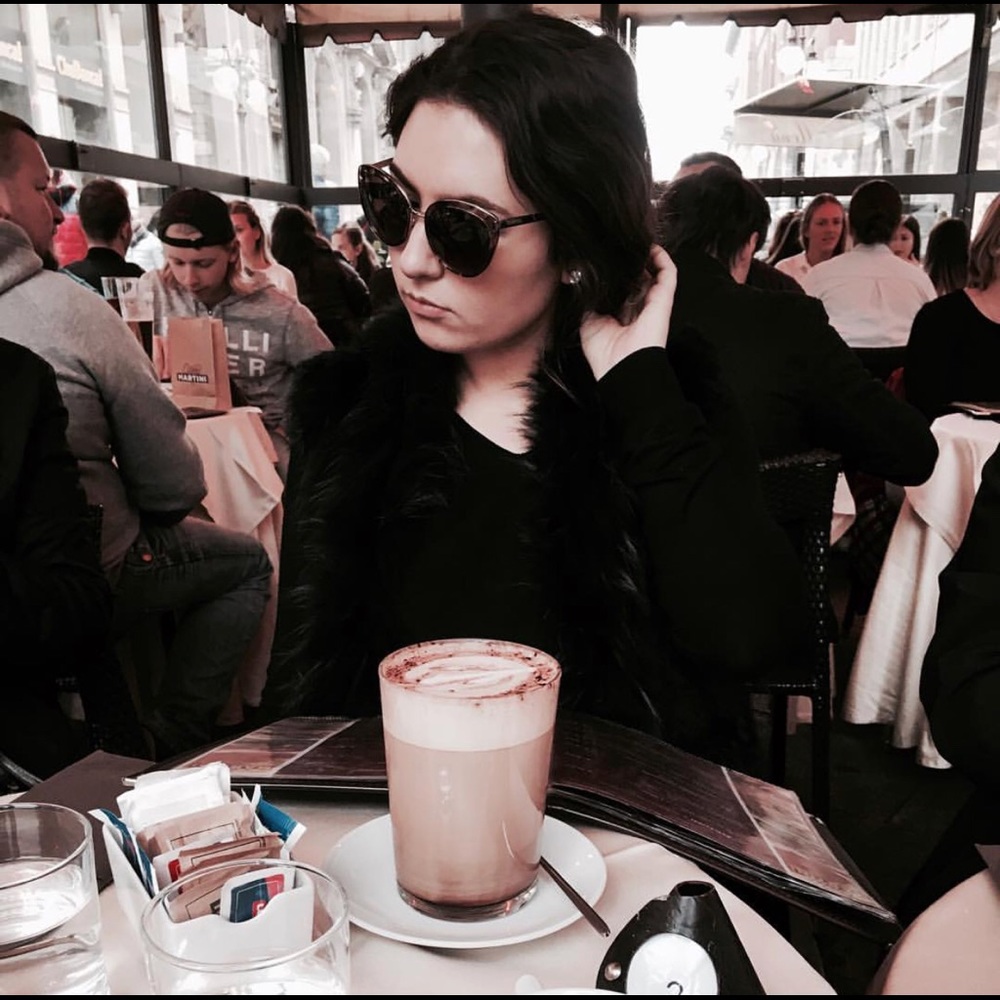 Meet your Posher, Katy